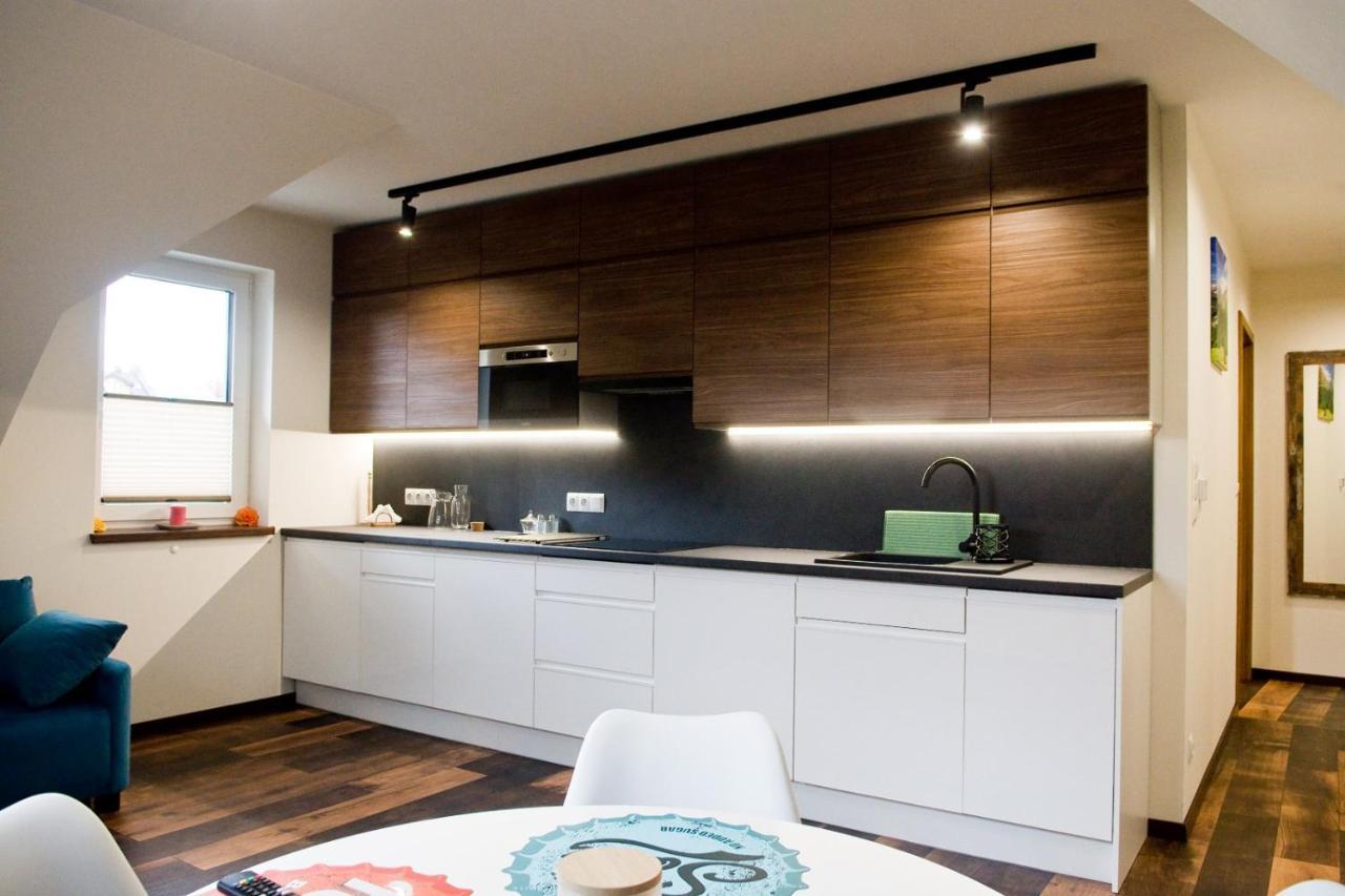Apartamenty Dluga Нови Тарг Екстериор снимка